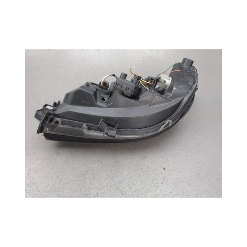 PHARE DROIT OPEL ZAFIRA
