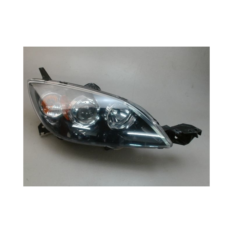 PHARE DROIT MAZDA 3
