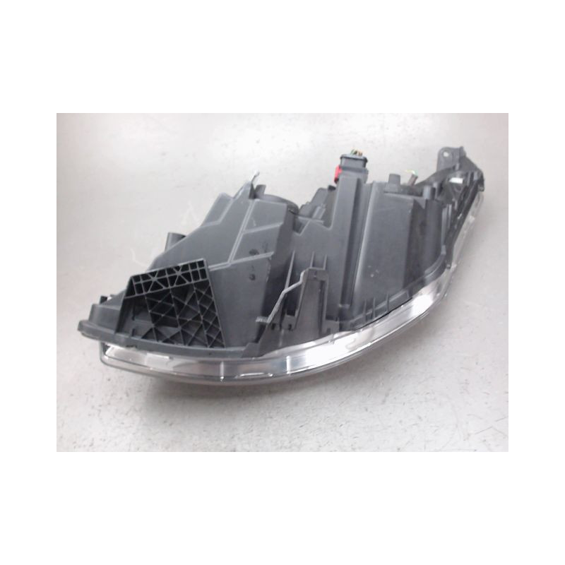 PHARE DROIT CITROEN C4