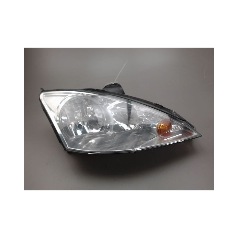 PHARE DROIT FORD FOCUS