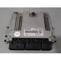 CALCULATEUR MOTEUR RENAULT CLIO
