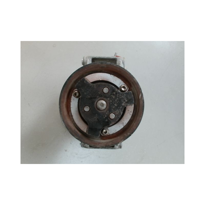 COMPRESSEUR AIR CONDITIONNE VOLKSWAGEN POLO
