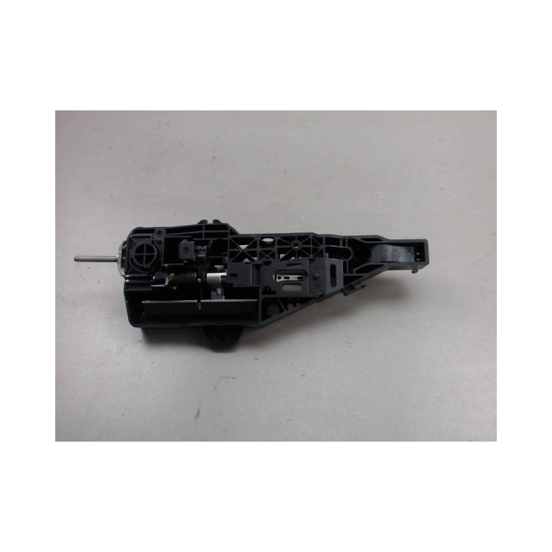 POIGNEE EXTERIEURE PORTE ARRIERE GAUCHE RENAULT CAPTUR