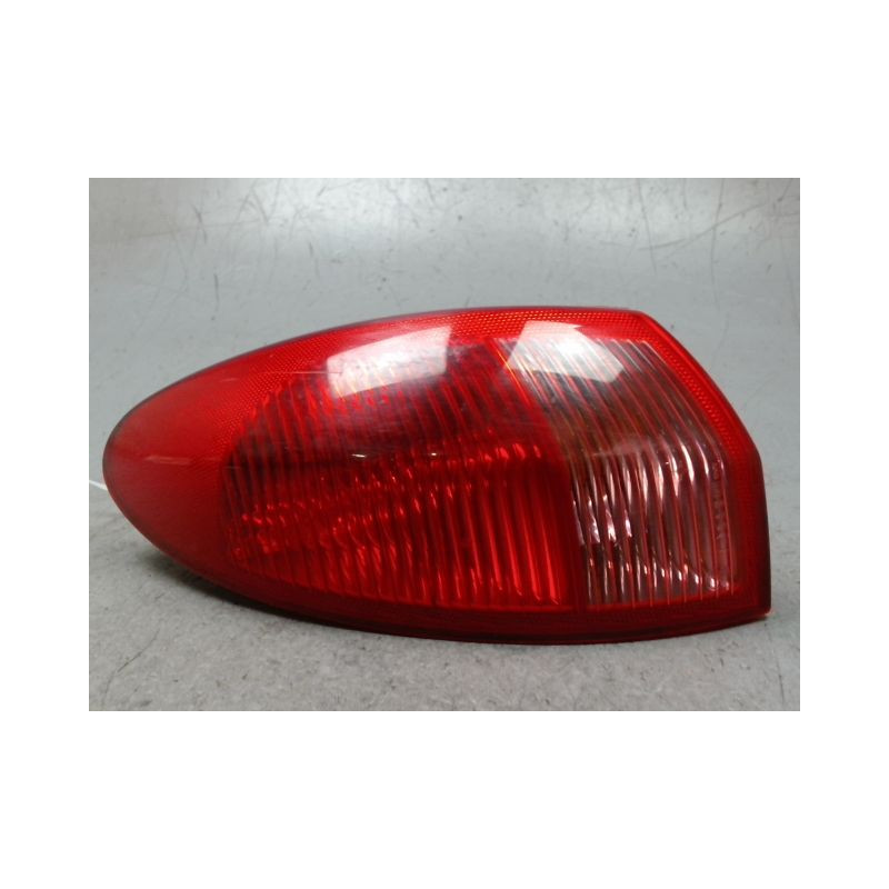FEU ARRIERE GAUCHE  ALFA ROMEO 147 5P