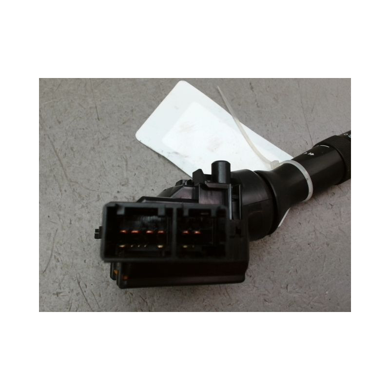 COMMANDE ESSUIE GLACE TOYOTA PRIUS 2004-