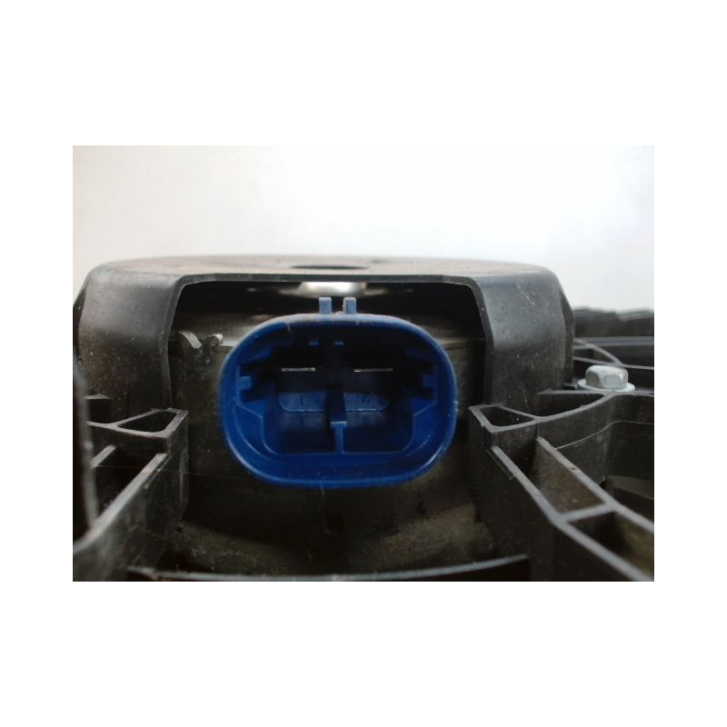 MOTEUR VENTILATEUR RADIATEUR DACIA DOKKER