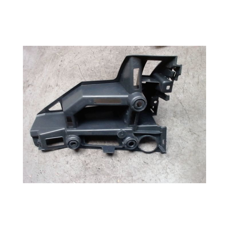 SUPPORT PARE-CHOC ARD PEUGEOT 3008
