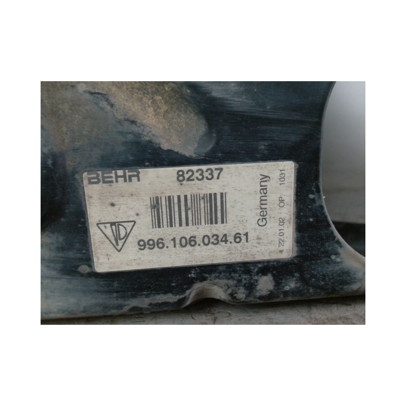 SUPPORT RADIATEUR PORSCHE 911