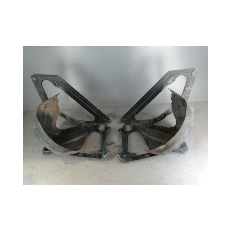 SUPPORT RADIATEUR PORSCHE 911
