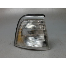 CLIGNOTANT DROIT AUDI 80