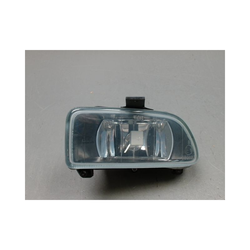PHARE ANTIBROUILLARD AVANT GAUCHE FORD MONDEO