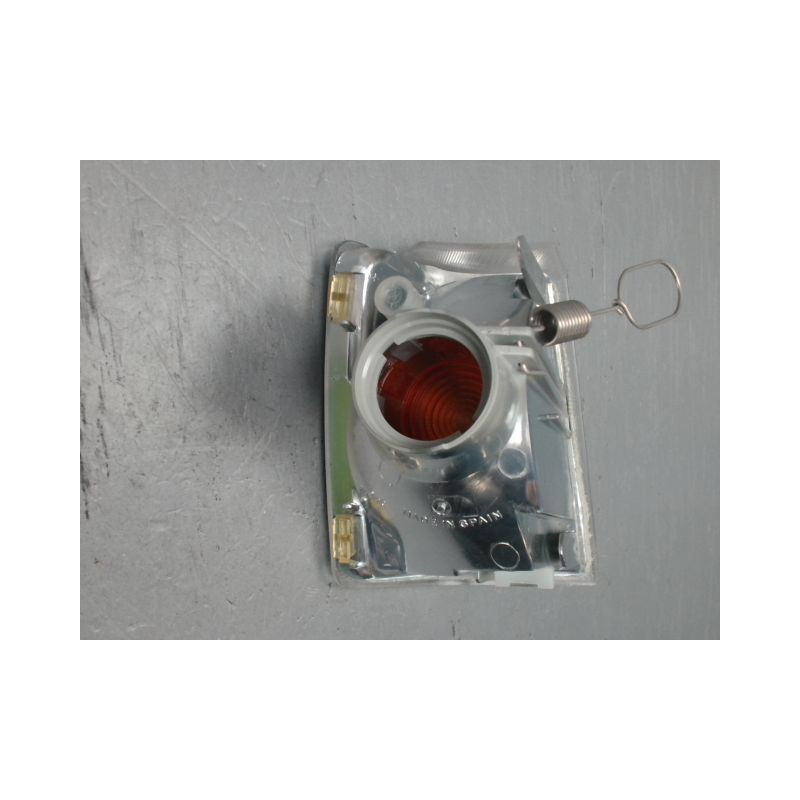 CLIGNOTANT GAUCHE OPEL CORSA 90-93