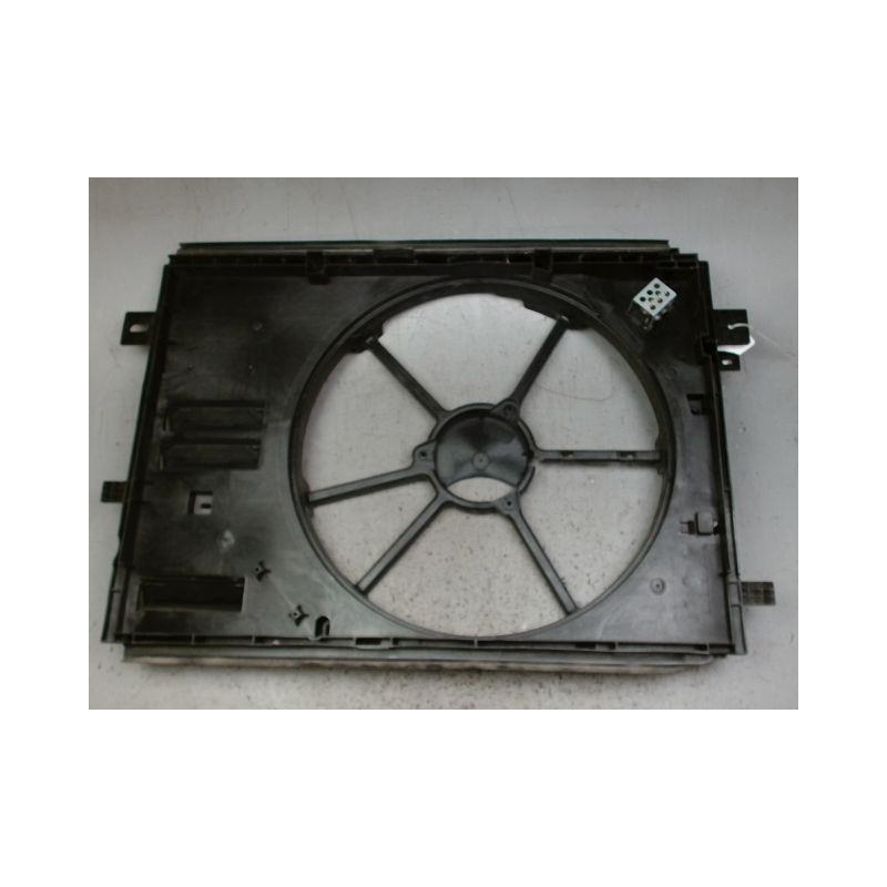 SUPPORT DE VENTILATEUR PEUGEOT 3008