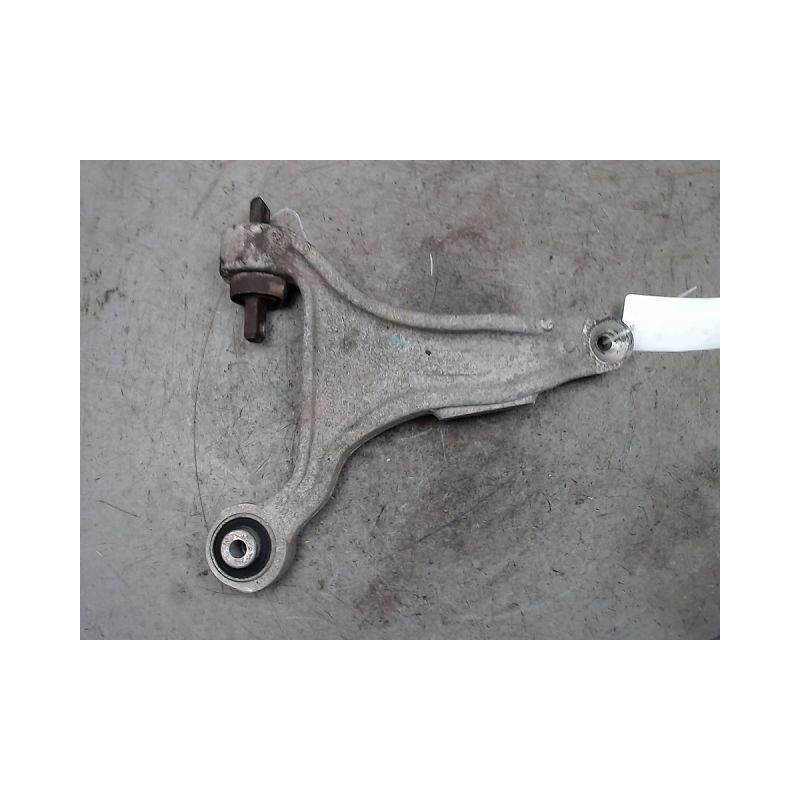 TRIANGLE INFERIEUR AVANT DROIT VOLVO XC70 2002-2004