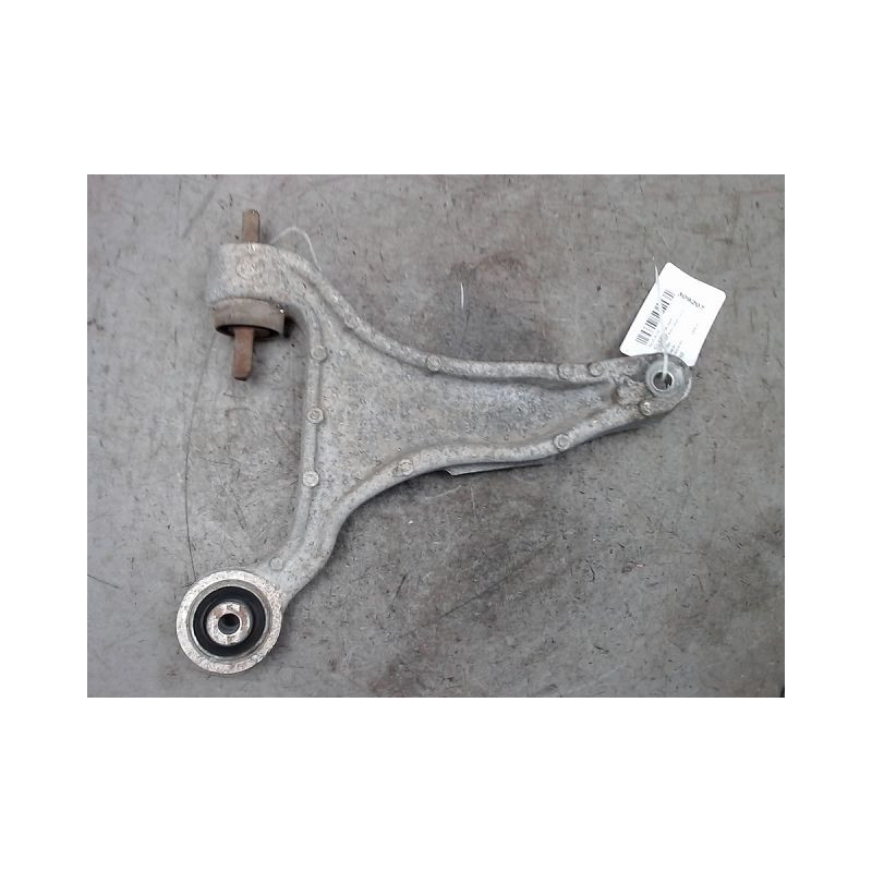 TRIANGLE INFERIEUR AVANT GAUCHE VOLVO XC70 2002-2004