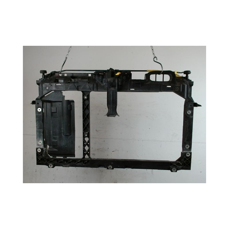 SUPPORT RADIATEUR FORD FIESTA