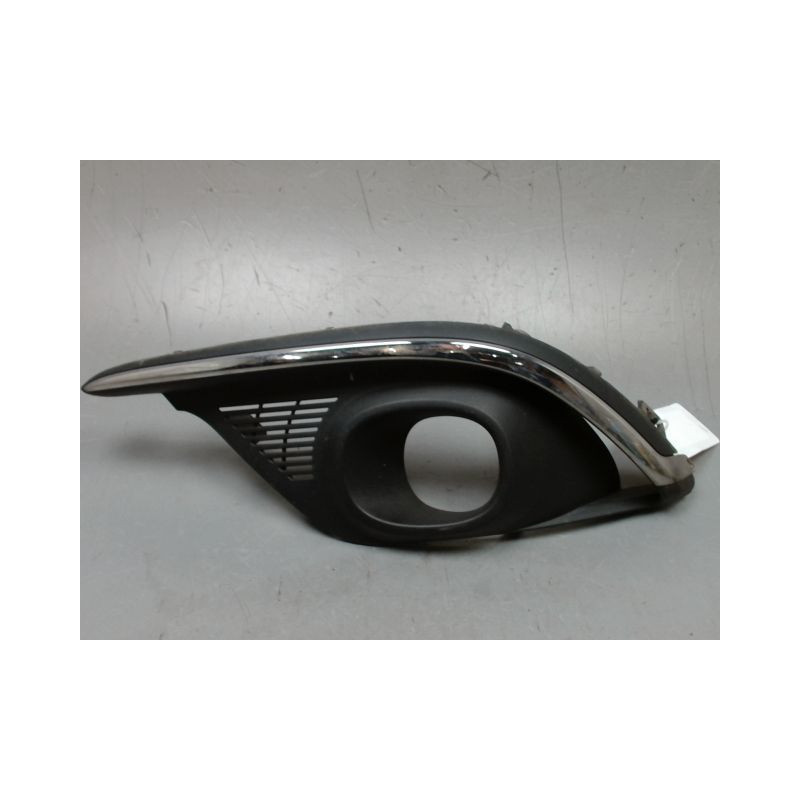 GRILLE VENTILATION PARE-CHOC AVG RENAULT MEGANE