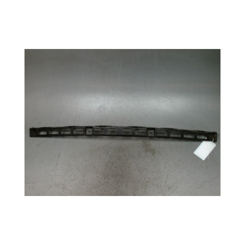 SUPPORT CENTRAL PARE-CHOC ARRIERE  VOLKSWAGEN POLO