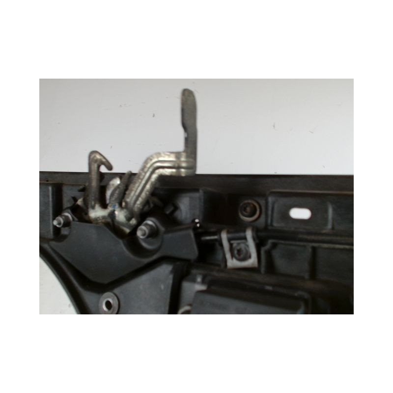 SUPPORT RADIATEUR PEUGEOT 308 2007-