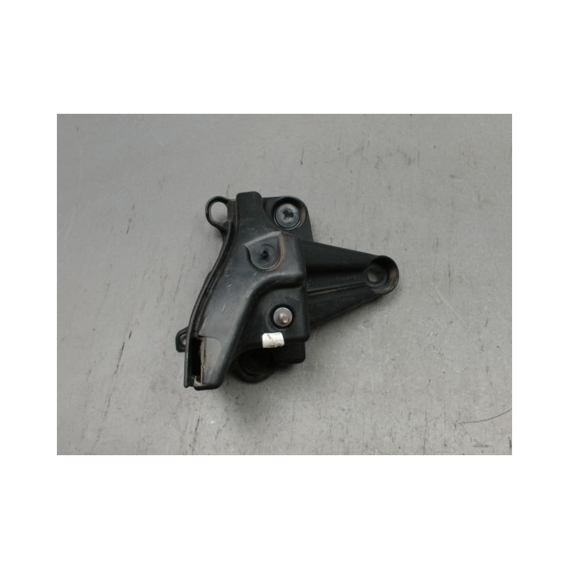 SUPPORT PARE-CHOC ARD PEUGEOT 3008