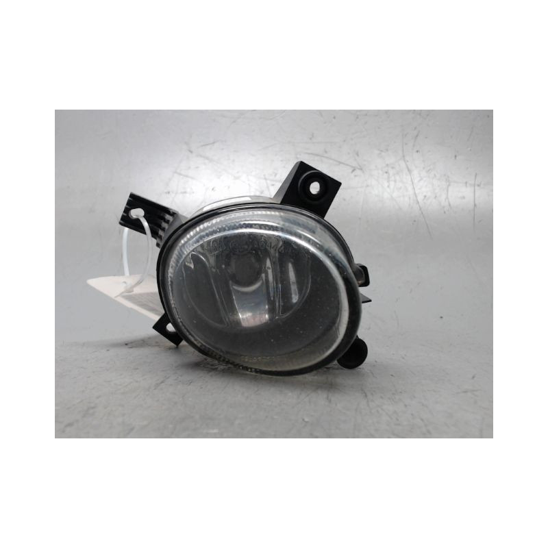 PHARE ANTIBROUILLARD AVANT DROIT AUDI A4 CABRIOLET 2006-