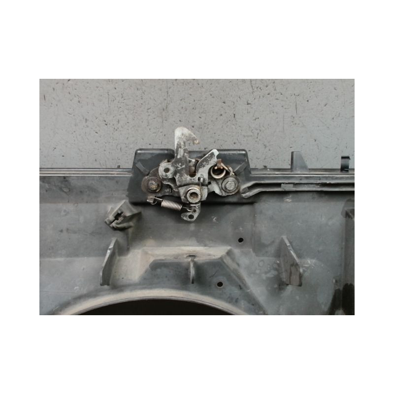 SUPPORT RADIATEUR PEUGEOT 807