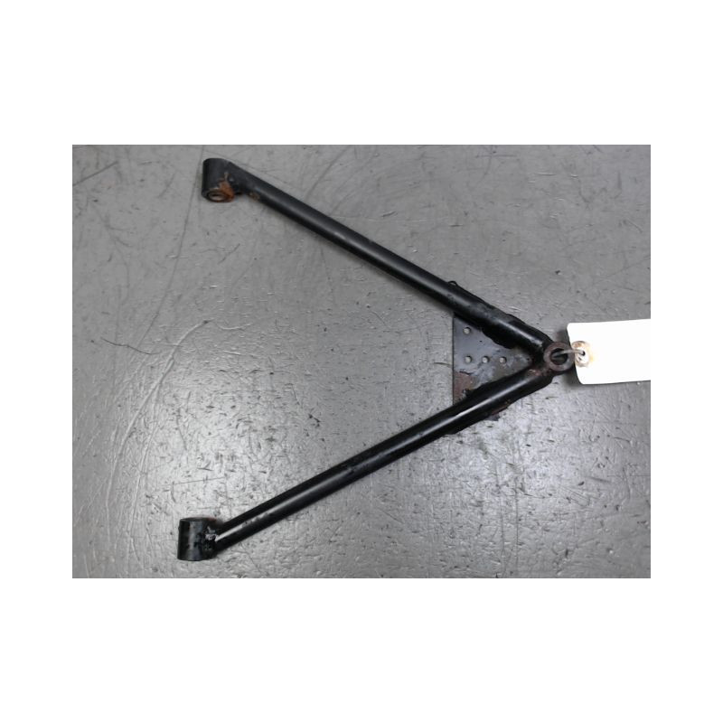 TRIANGLE INFERIEUR AVANT DROIT MICROCAR DUE