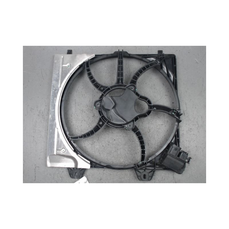 SUPPORT DE VENTILATEUR PEUGEOT 208