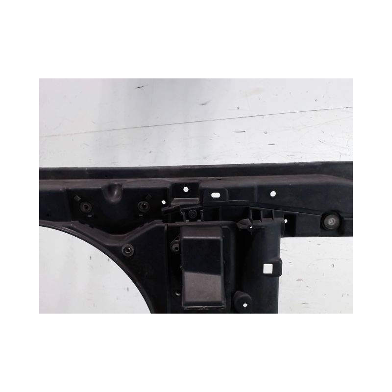 SUPPORT RADIATEUR PEUGEOT 3008 2009-