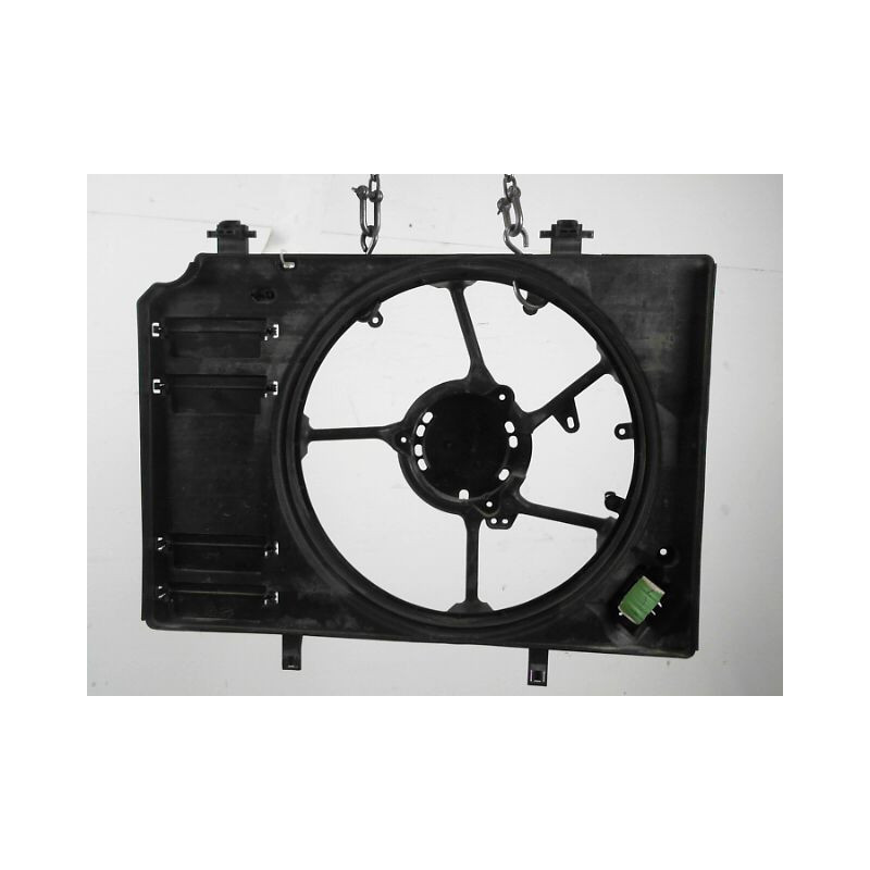 SUPPORT DE VENTILATEUR FORD FIESTA