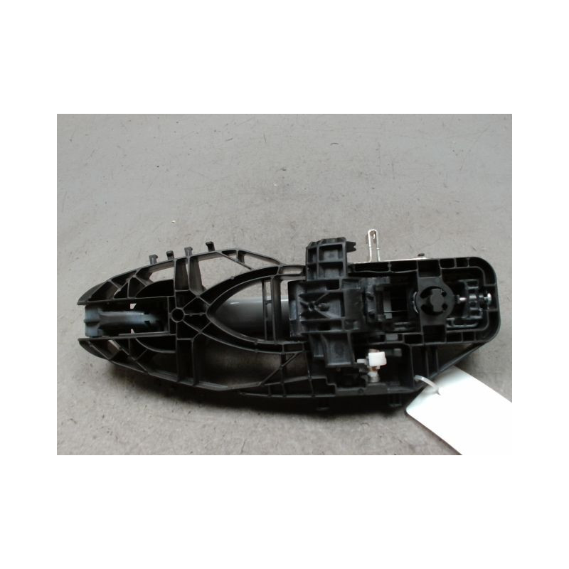 POIGNEE EXTERIEURE PORTE ARRIERE DROIT FORD PUMA