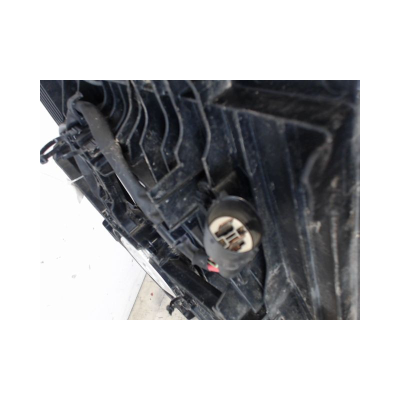 SUPPORT DE VENTILATEUR NISSAN QASHQAI