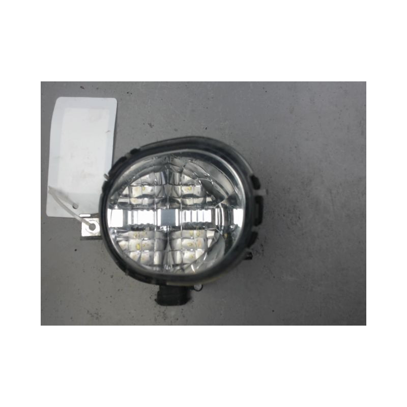 PHARE ANTIBROUILLARD AVANT DROIT VOLVO V50
