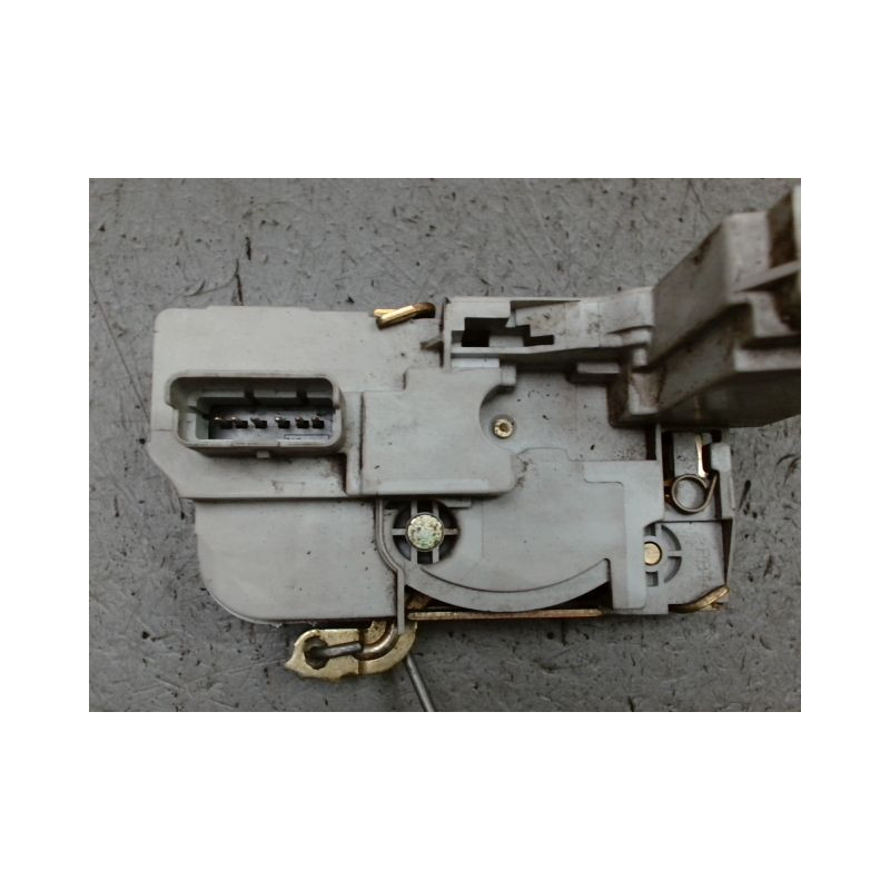 SYSTEME CONDAMNATION AVANT DROIT PEUGEOT 307 SW 02-05