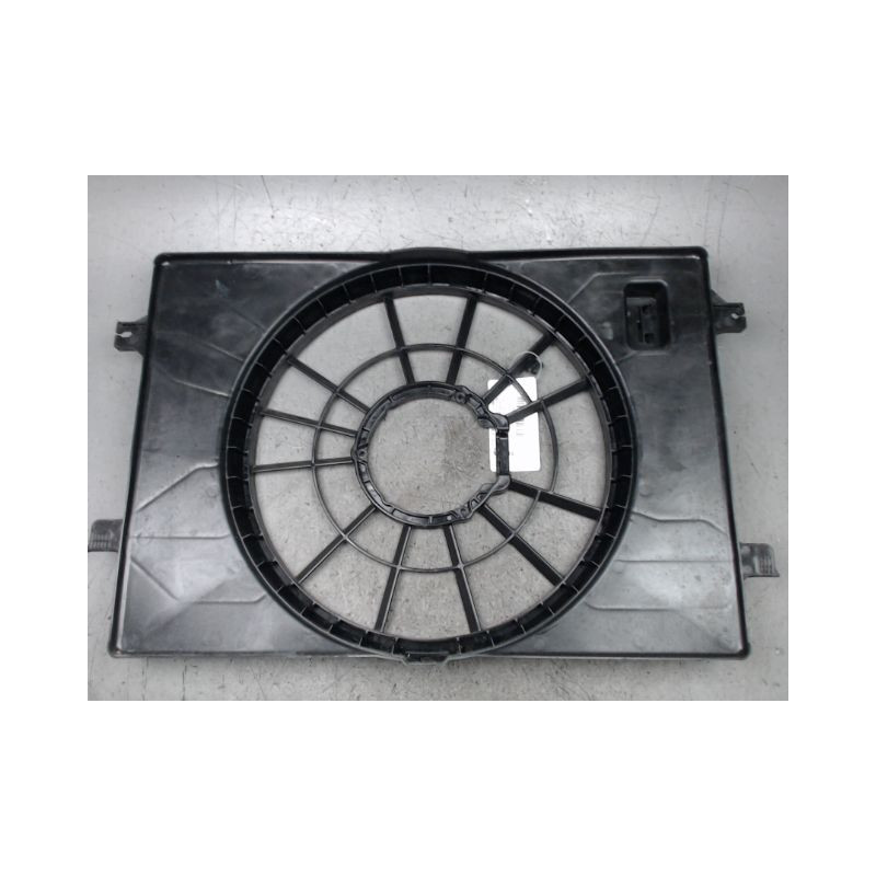 SUPPORT DE VENTILATEUR KIA NIRO