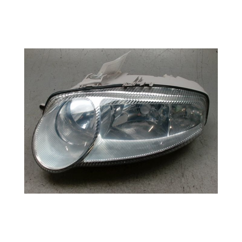 PHARE GAUCHE ALFA ROMEO 147 5P