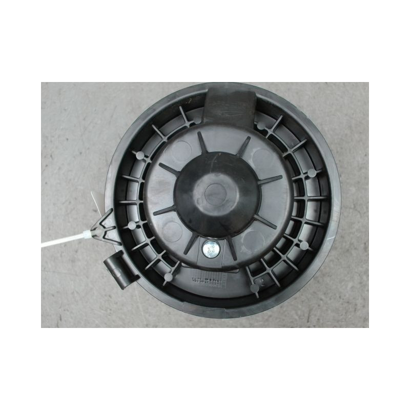 MOTEUR VENTILATEUR CHAUFFAGE NISSAN PULSAR