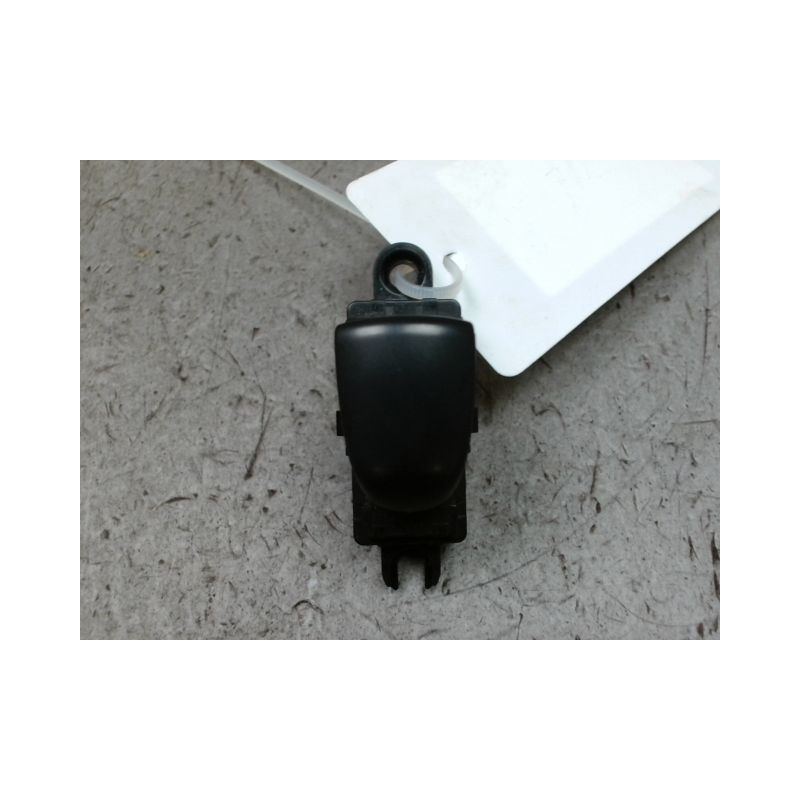 COMMANDE LEVE-GLACE PORTE ARG NISSAN PULSAR