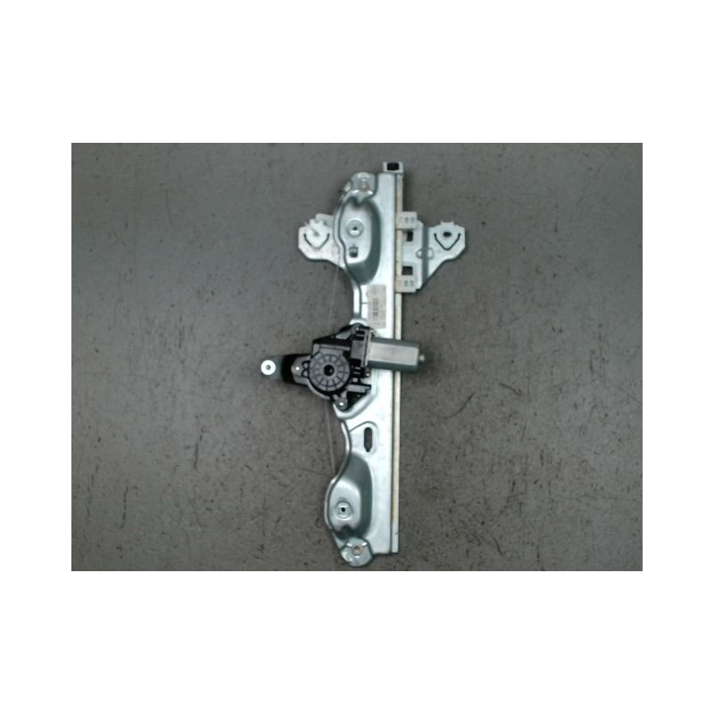 MECANISME+MOTEUR LEVE-GLACE ARRIERE DROIT NISSAN PULSAR