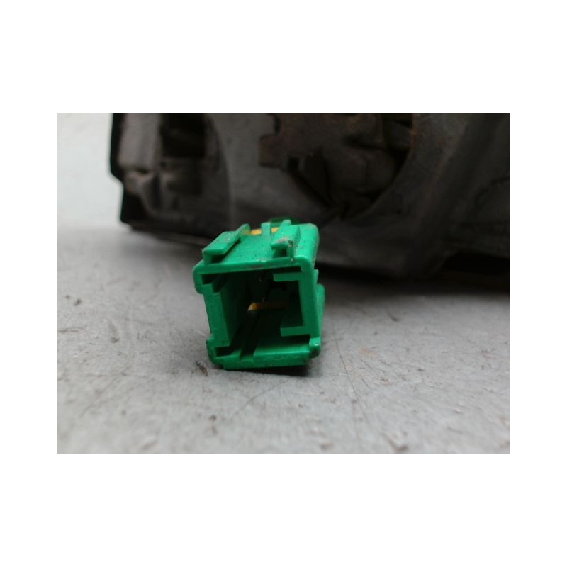 RETROVISEUR EXTERIEUR DROIT RENAULT MEGANE II PH2 2006-