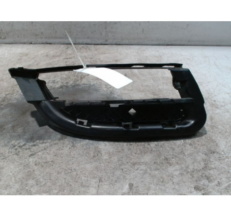 GRILLE VENTILATION PARE-CHOC AVD