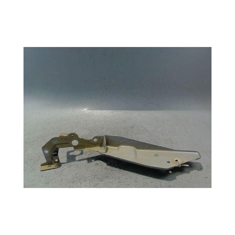 SUPPORT AILE AVD CITROEN C4