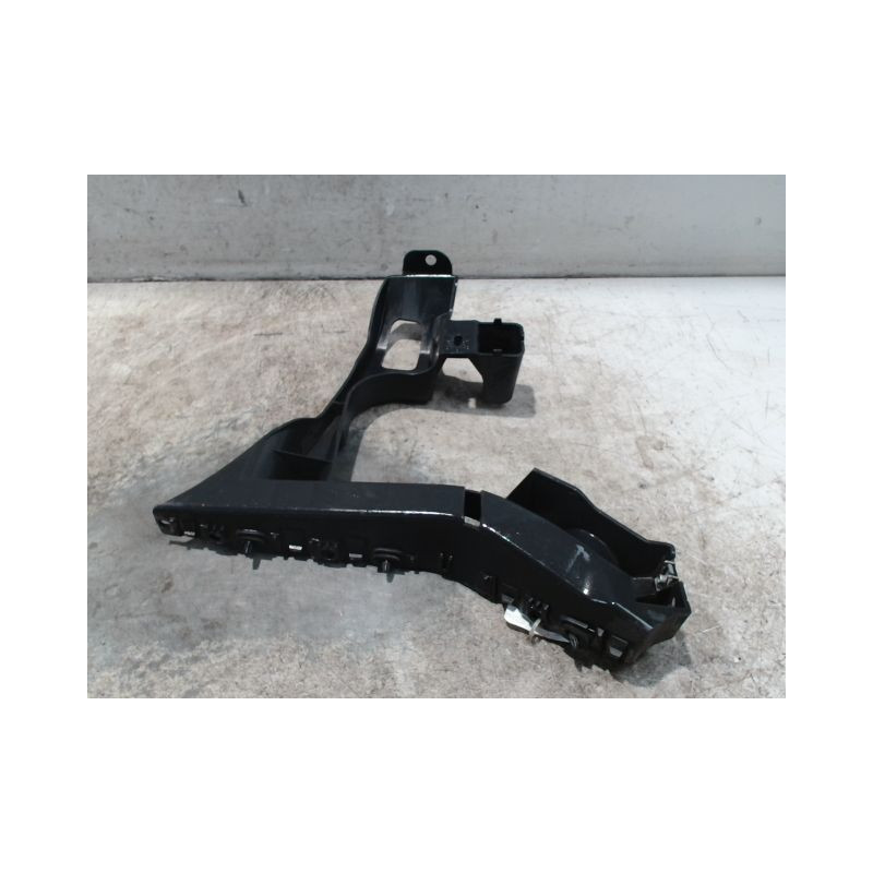 SUPPORT PARE-CHOC ARG PEUGEOT 308 SW 2008-