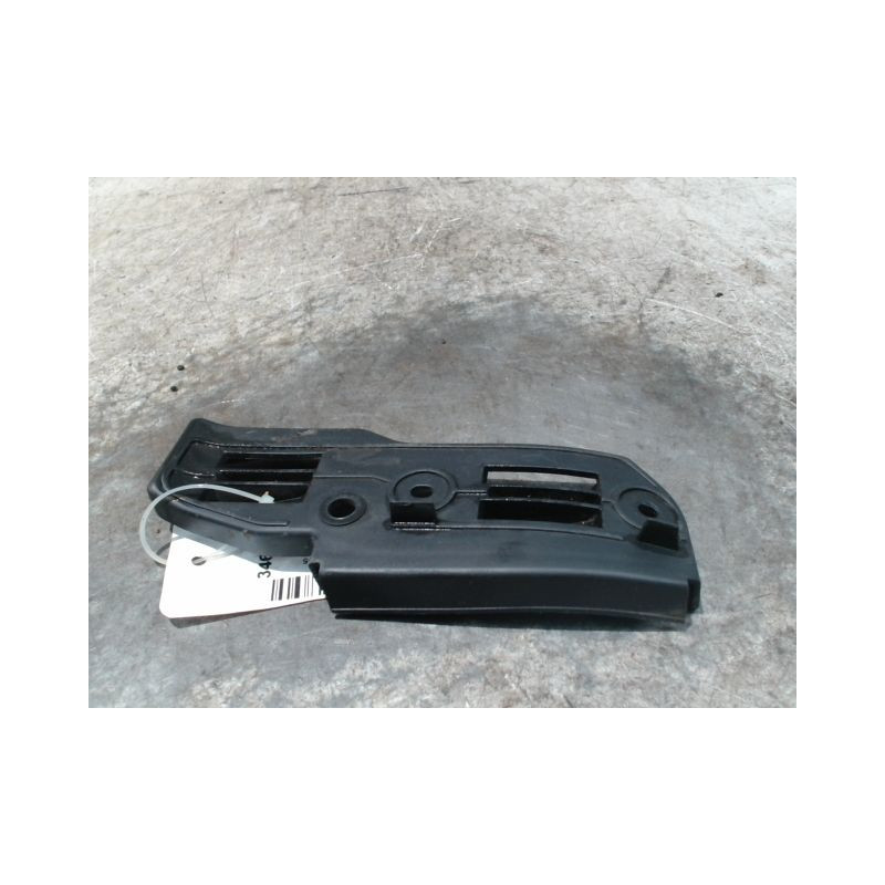 SUPPORT PARE-CHOC AVG VOLKSWAGEN PASSAT 2000-2005