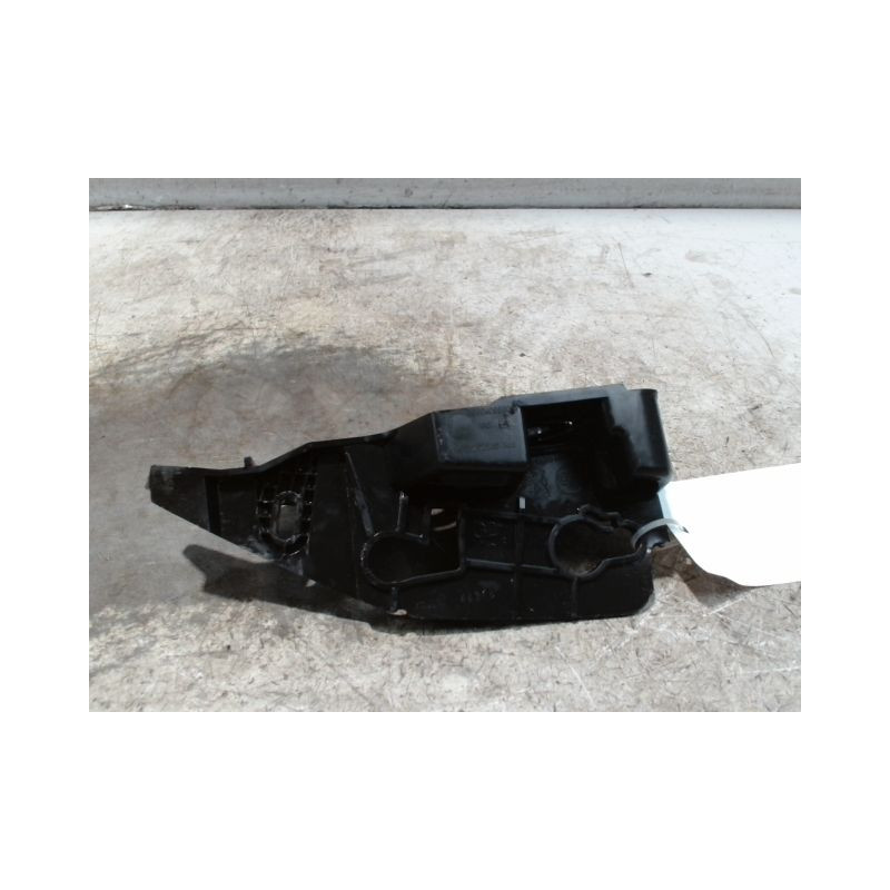 SUPPORT PARE-CHOC AVG PEUGEOT 308 2011-