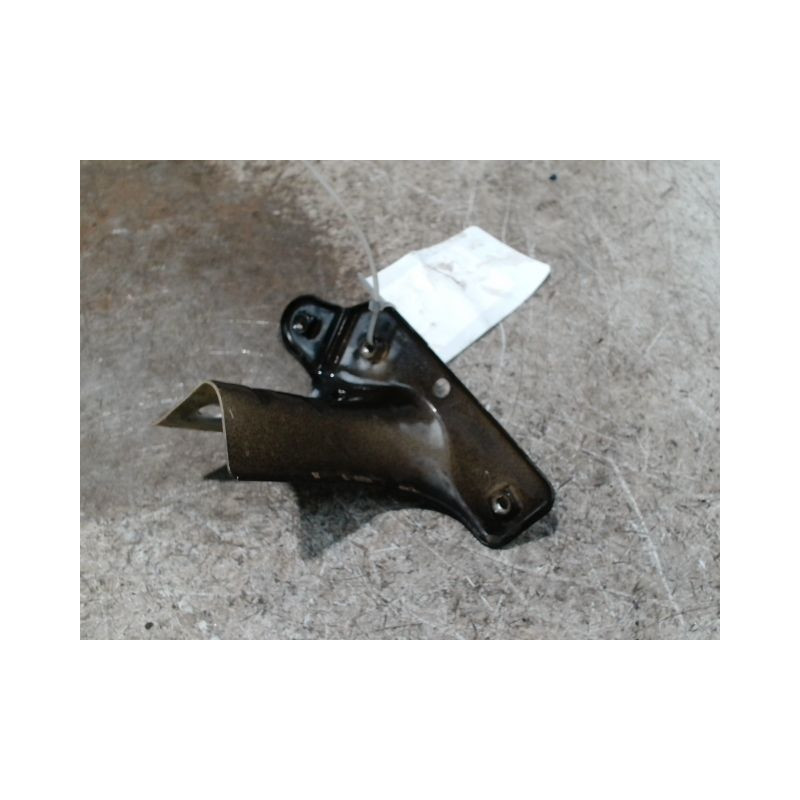 SUPPORT PARE-CHOC AVD SKODA FABIA BREAK 2008-