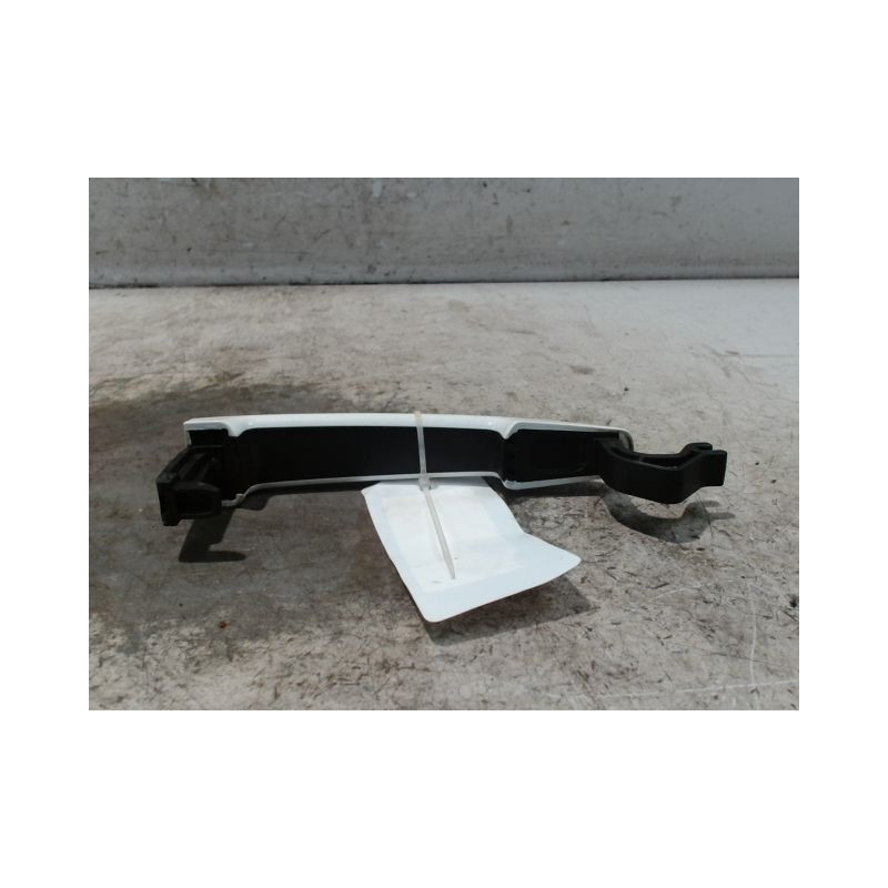 POIGNEE EXTERIEURE PORTE AVANT GAUCHE PEUGEOT 208