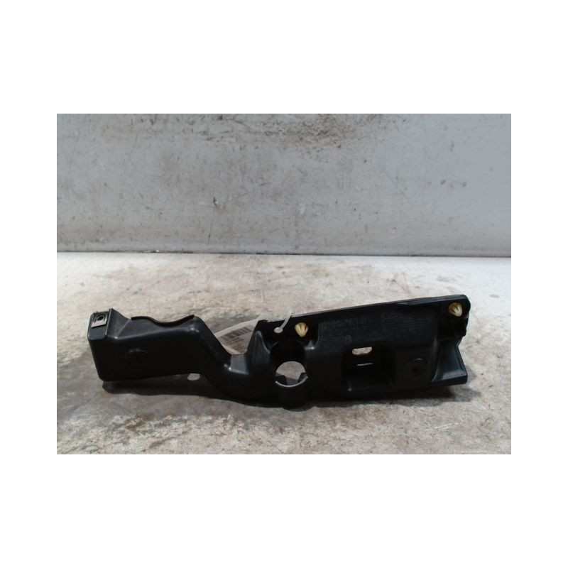 SUPPORT AILE AVD RENAULT SCENIC III 2009-