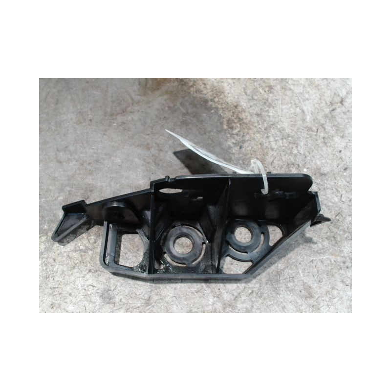 SUPPORT PARE-CHOC AVG PEUGEOT 308 2009-