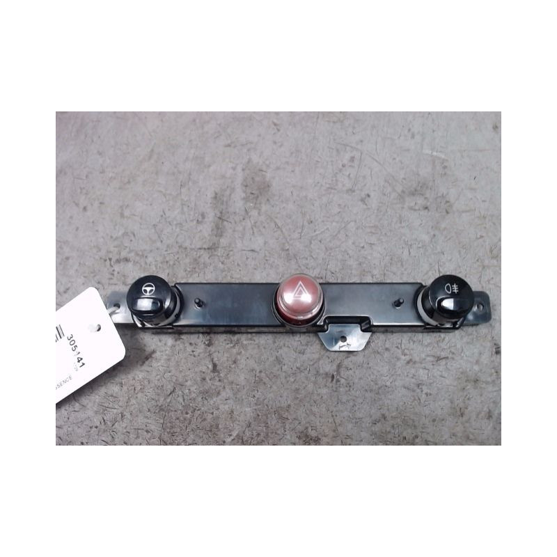 BOUTON DE WARNING FIAT 500 2007-